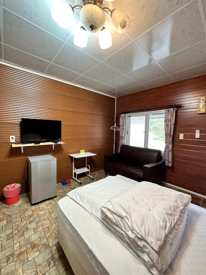 Taroko Little Fish Apartment Xincheng Township Bagian luar foto